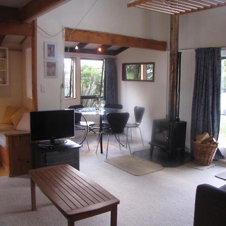Miro Magic - Ohakune Holiday Home Екстер'єр фото